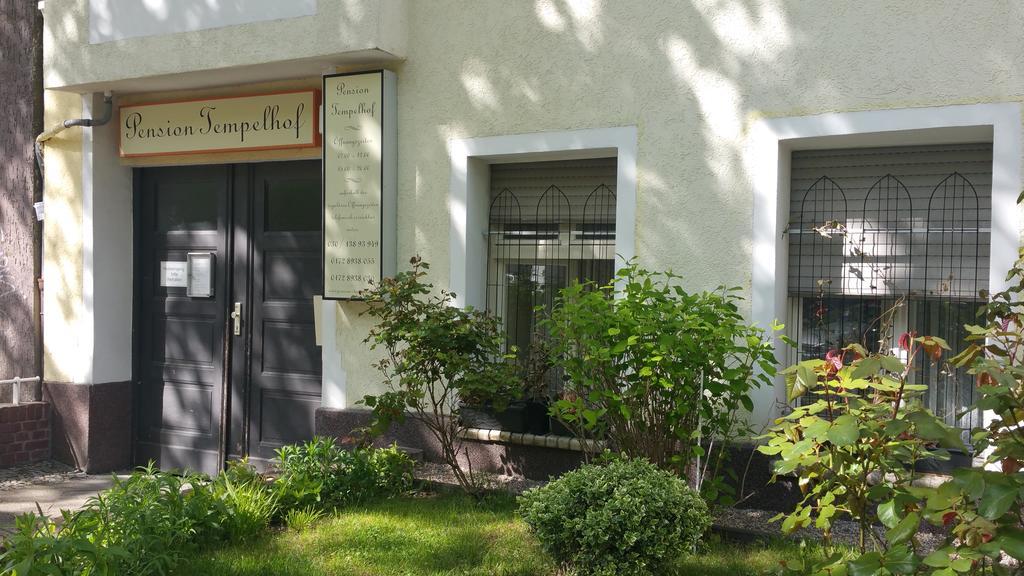 Pension Tempelhof Bed & Breakfast Berlin Exterior photo