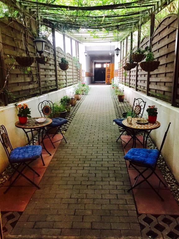 Pension Tempelhof Berlin Exterior photo