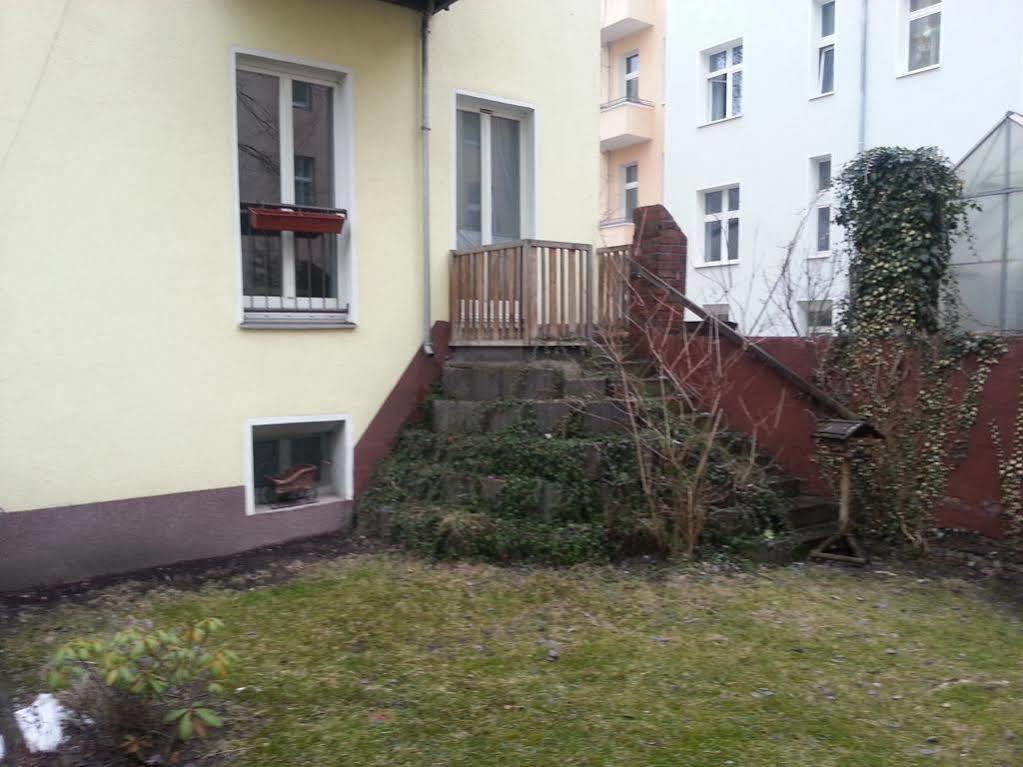 Pension Tempelhof Berlin Exterior photo